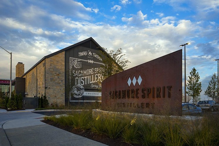 標(biāo)識設(shè)計公司是怎么設(shè)計復(fù)古標(biāo)識牌的？